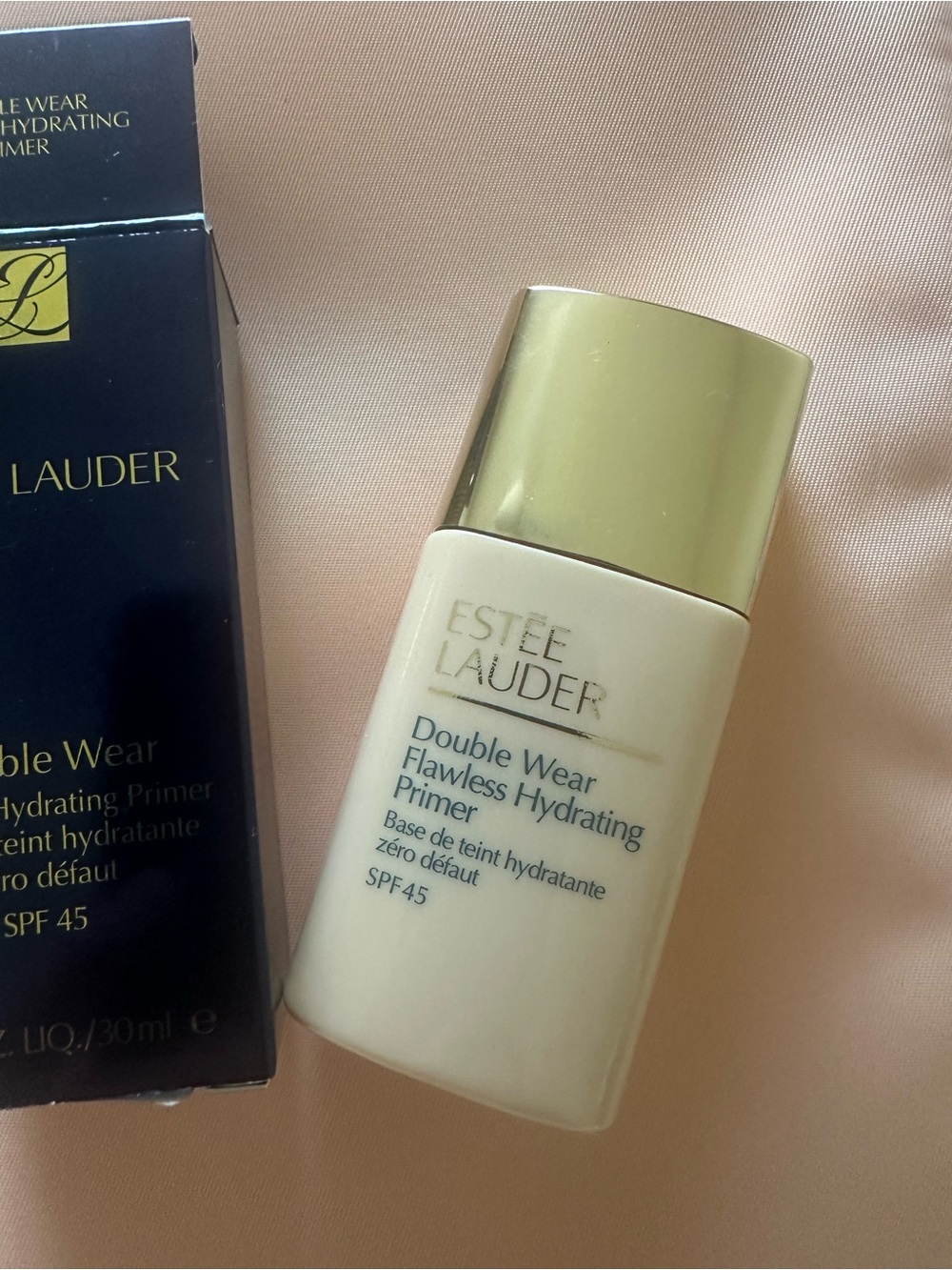 Estee Lauder Double Wear Flawless Hydrating Primer